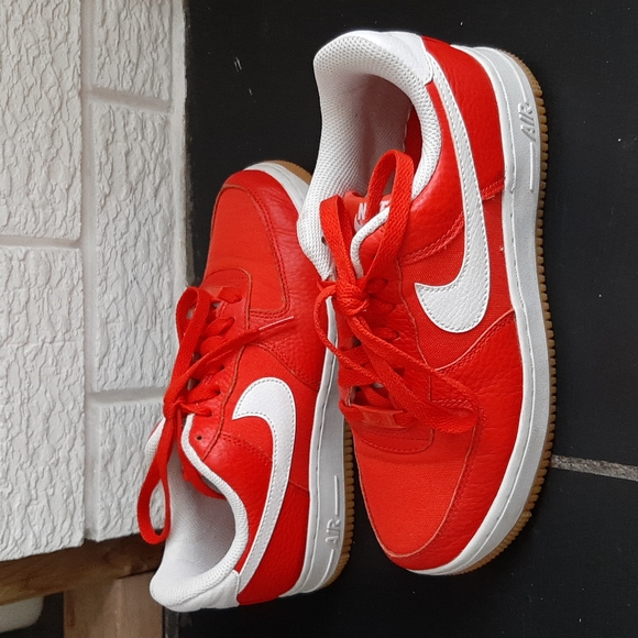 Women's Vintage Nike Air Force 1 '07 PRM Sneakers Habanero Red Leather Size 6 - Picture 3 of 8